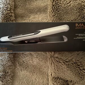 Bellami Hair Straightener - Black and Silver
